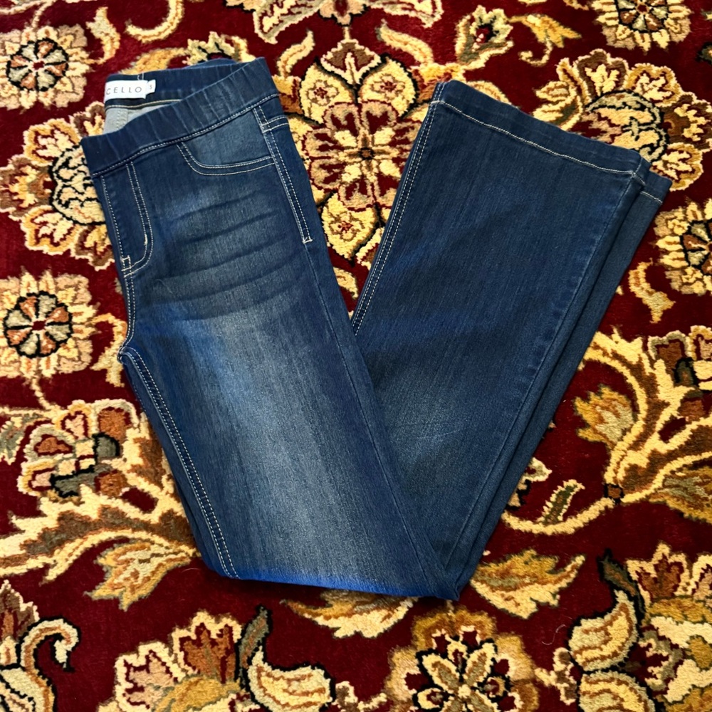 Cello blue dark wash pull-on flares, waist 26 inch, regular 30 inch length